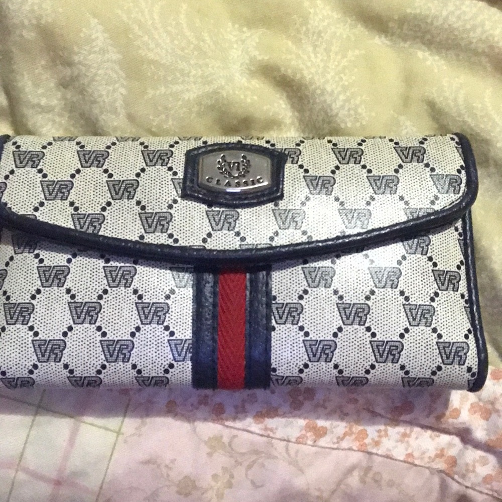 VR classic wallet